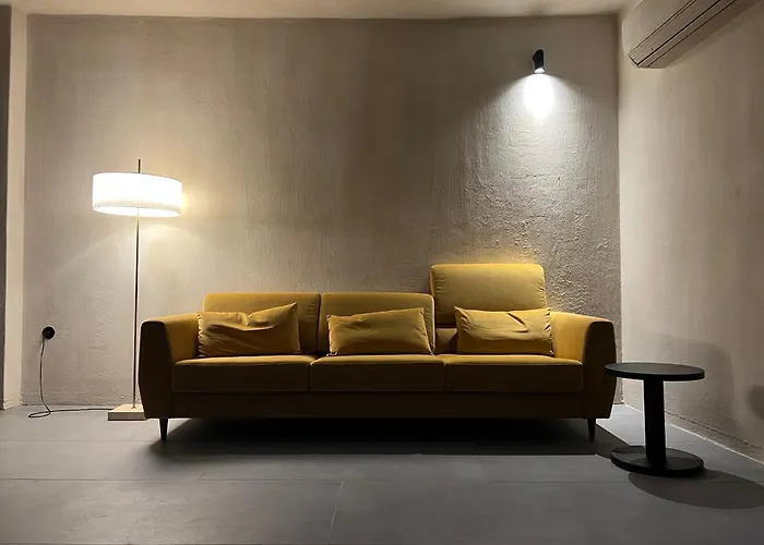 Hellofrom Tobacco Warehouse * Kavála