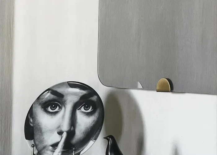 Hellofrom Tobacco Warehouse Apartman *