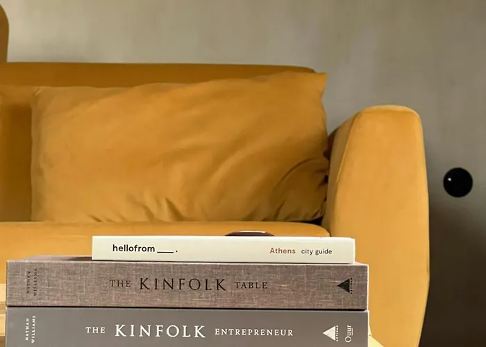 Hellofrom Tobacco Warehouse Apartman *