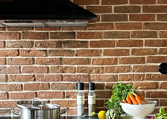 Hellofrom Tobacco Warehouse Apartman *