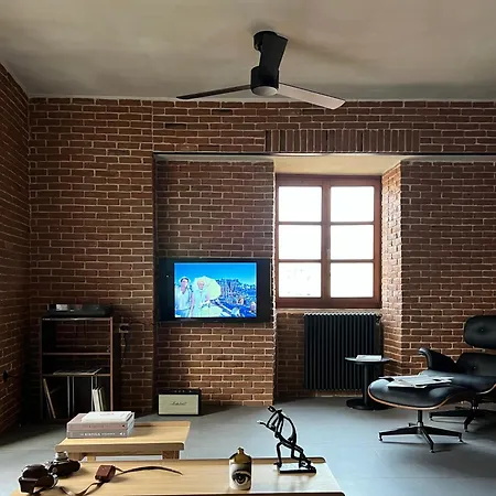 Hellofrom Tobacco Warehouse Apartment *