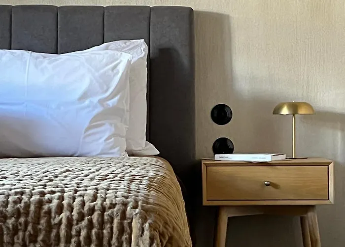 Hellofrom Tobacco Warehouse