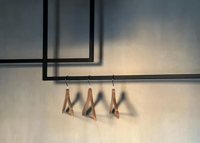 Hellofrom Tobacco Warehouse *