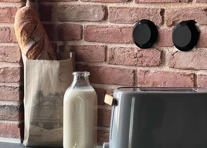 Apartment Hellofrom Tobacco Warehouse