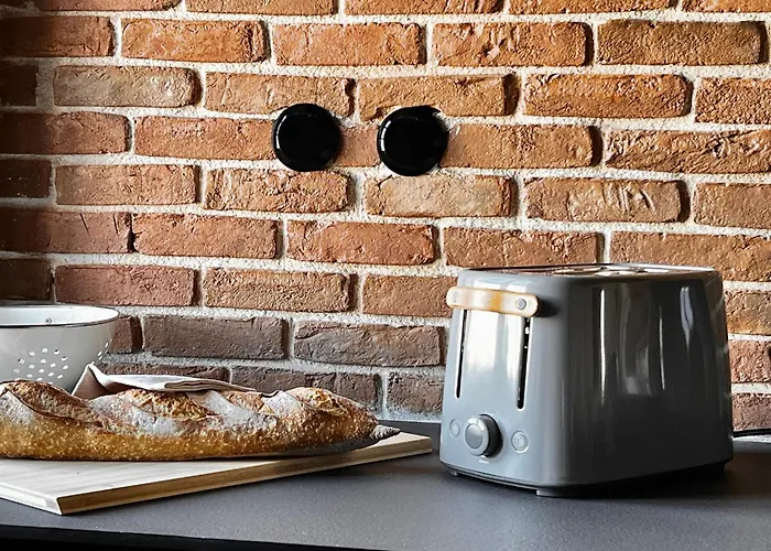 Hellofrom Tobacco Warehouse